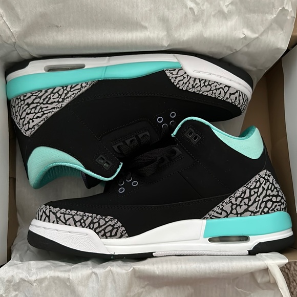 Jordan Other - Air Jordan 3 Black Mint GS